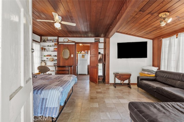 39813 Calle Carona, Green Valley CA: https://media.crmls.org/medias/95ddd413-f1de-4d88-9e94-b6ca37b0718a.jpg