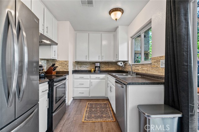 Detail Gallery Image 9 of 28 For 9780 Las Lomas #9,  Atascadero,  CA 93422 - 3 Beds | 2/1 Baths