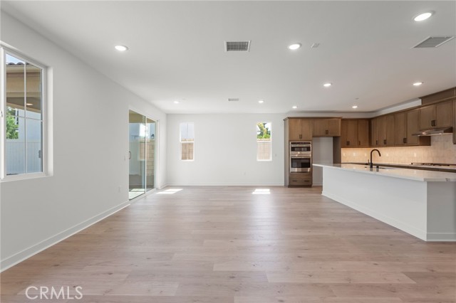 Detail Gallery Image 8 of 50 For 26866 Bermudez St, Loma Linda,  CA 92373 - 3 Beds | 3 Baths