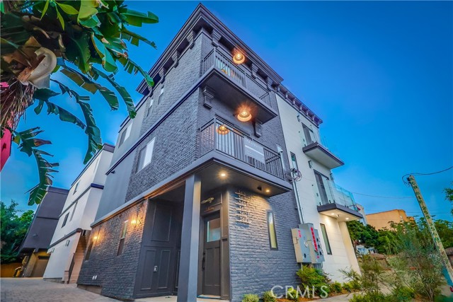 Image 6 of 19 For 3415 Bellevue Avenue