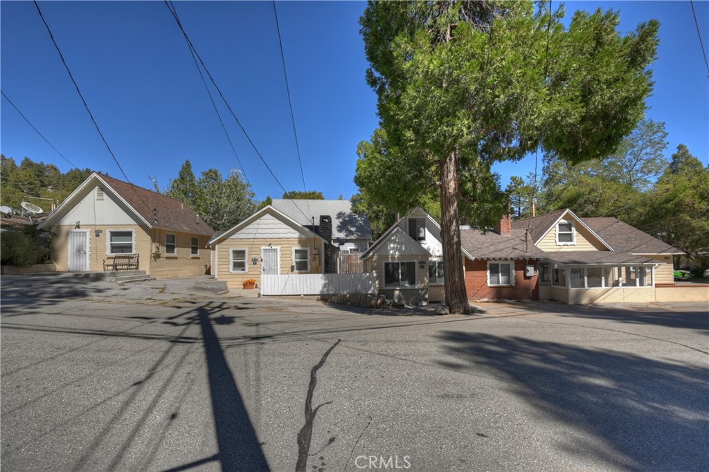 Quadruplex at 23754 Pioneer Camp
