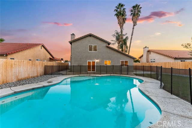 Detail Gallery Image 36 of 51 For 3910 Whirlwind Dr, Bakersfield,  CA 93313 - 3 Beds | 3 Baths