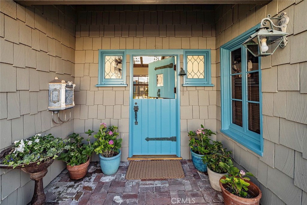 95dfcfd0 571a 45b9 Bcde C73e33688b9b