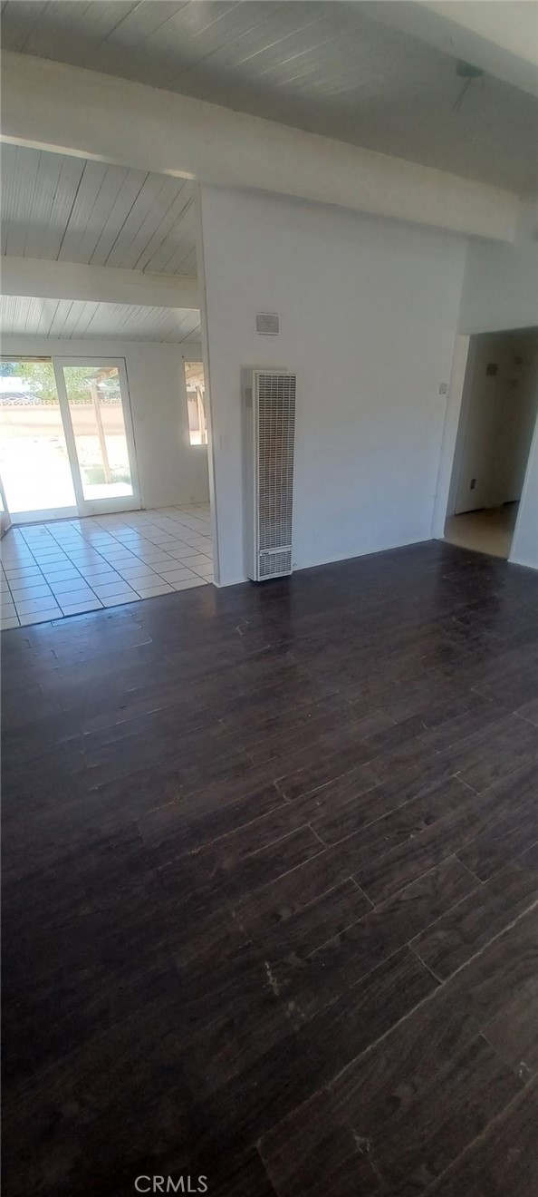 45541 Gadsden Avenue, Lancaster CA: https://media.crmls.org/medias/95dfd802-1535-4f4b-8c6d-d8cb6981f128.jpg