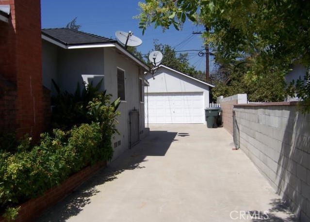 Image 2 for 636 W H St, Ontario, CA 91762