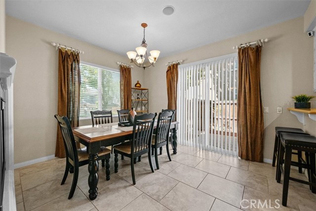 Detail Gallery Image 11 of 46 For 22528 Canal Cir, Grand Terrace,  CA 92313 - 3 Beds | 2/1 Baths