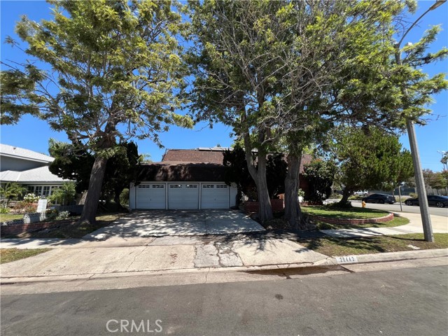 20442 Craimer Lane, Huntington Beach CA: https://media.crmls.org/medias/95e0444c-b290-46d7-ba44-d8649ed5ae99.jpg