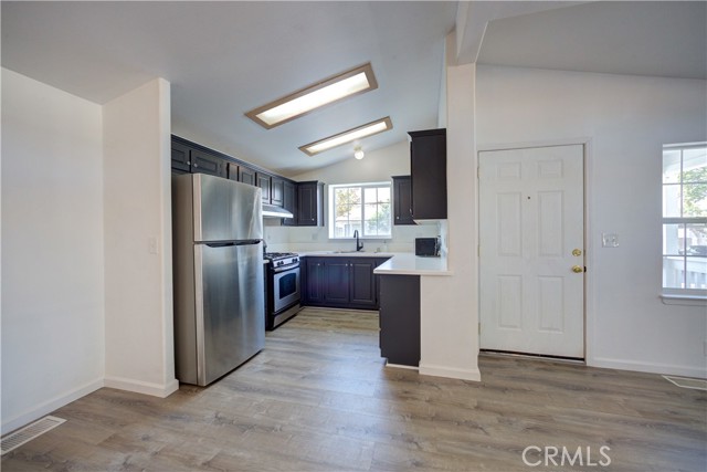 Detail Gallery Image 12 of 30 For 3960 S Higuera St #22,  San Luis Obispo,  CA 93401 - 3 Beds | 2 Baths