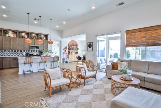31134 Bay Horse Way, Menifee CA: https://media.crmls.org/medias/95e13408-7246-4783-bbe0-1cacb4f481f7.jpg