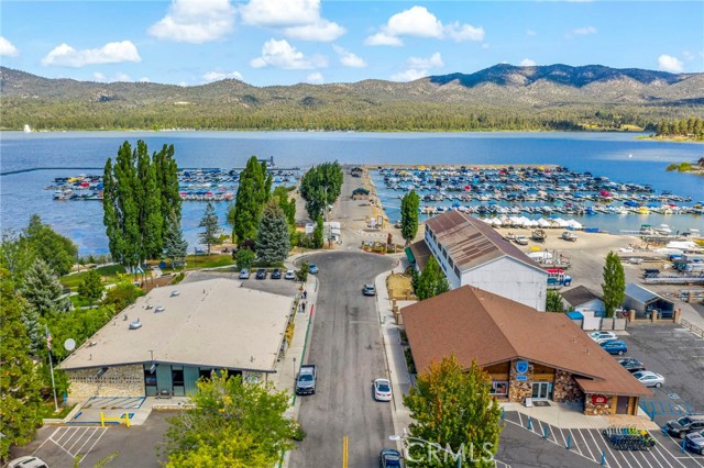 Detail Gallery Image 43 of 51 For 802 Knickerbocker Rd, Big Bear Lake,  CA 92315 - 2 Beds | 2 Baths