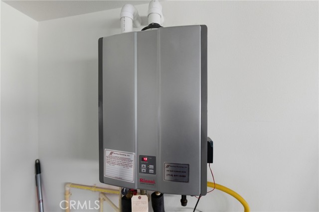 Detail Gallery Image 44 of 45 For 1040 N Anaheim #1,  Anaheim,  CA 92801 - 3 Beds | 2/1 Baths