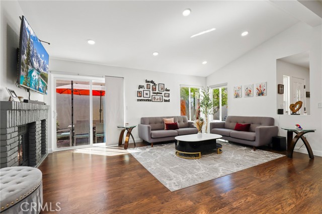 Detail Gallery Image 6 of 30 For 22 Misty Creek Ln, Laguna Hills,  CA 92653 - 2 Beds | 2 Baths