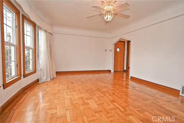 Detail Gallery Image 12 of 38 For 100 Gaven St, San Francisco,  CA 94134 - 2 Beds | 1 Baths