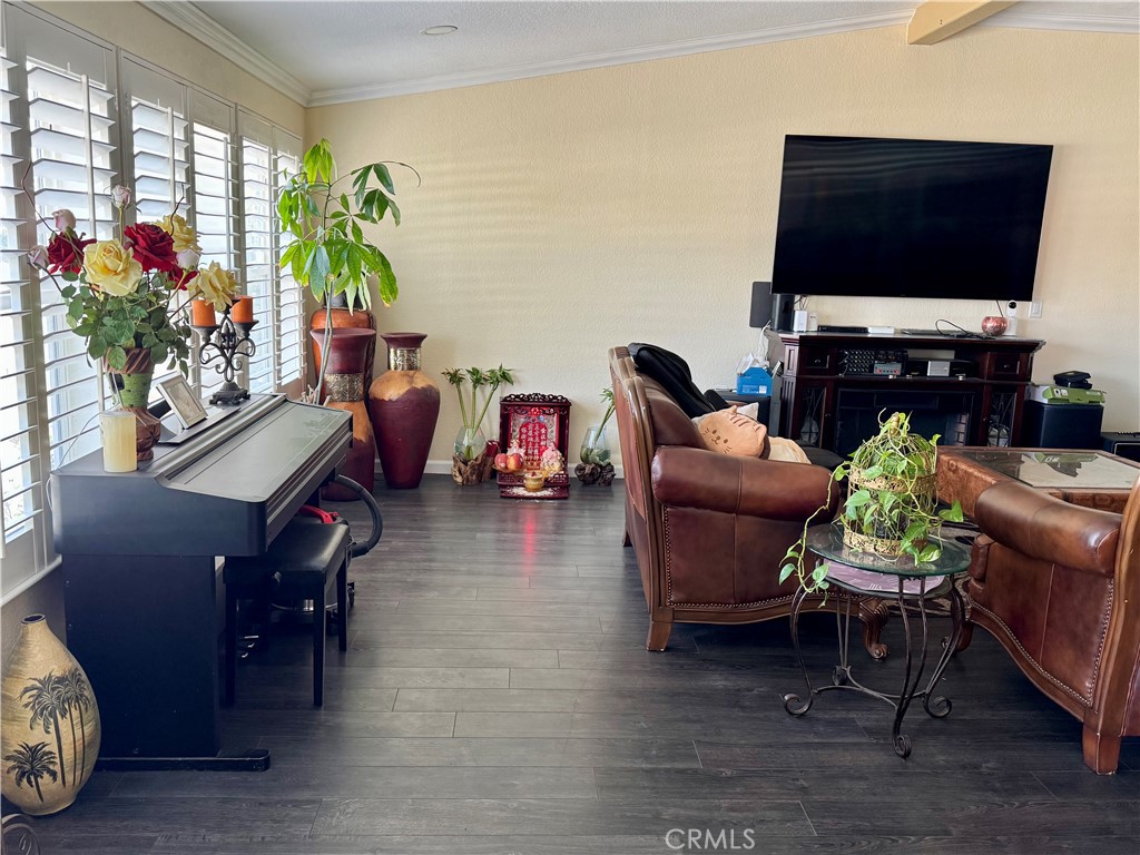 MLS #SB26144755 image #8