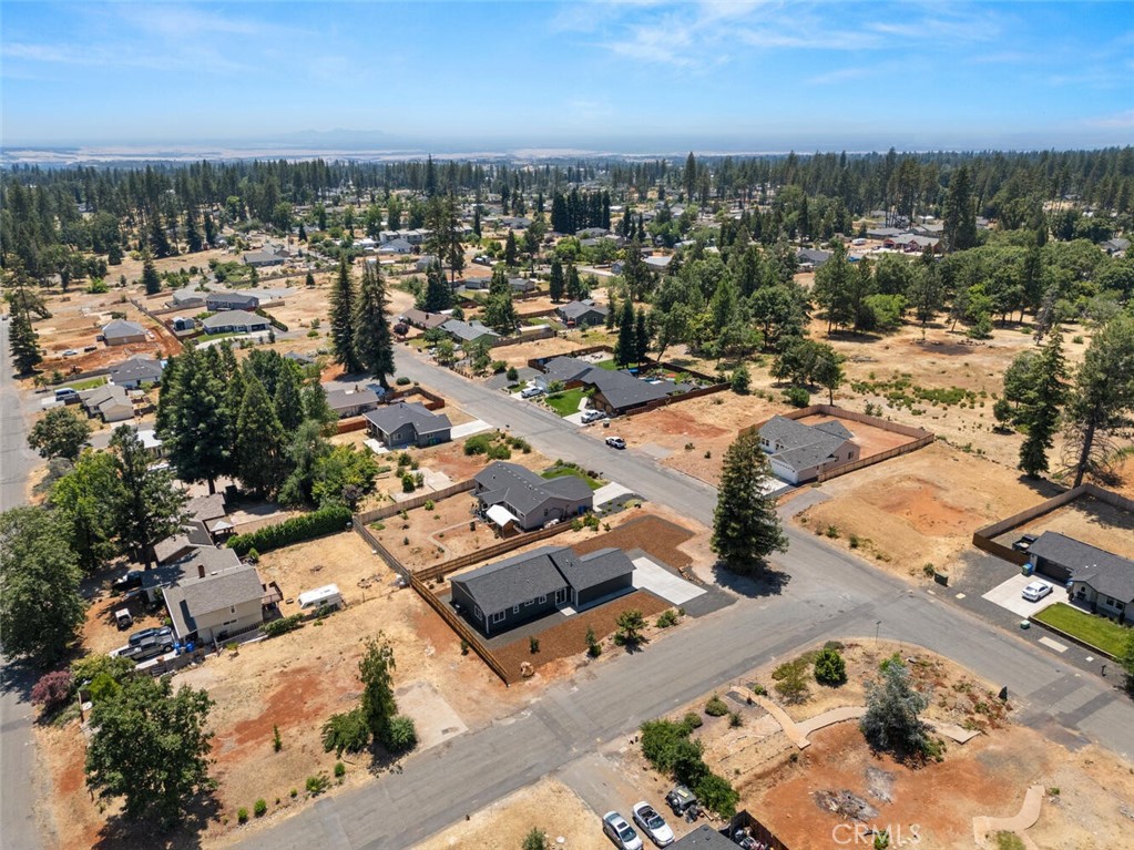https://media.crmls.org/medias/95e4cfdf-508d-4730-95c2-9ffe78f843eb.jpg?preset=X-Large