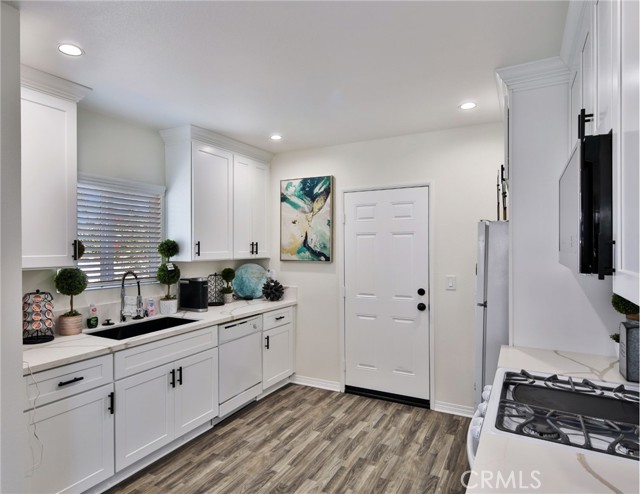 Image 20 of 56 For 13537 5th Street