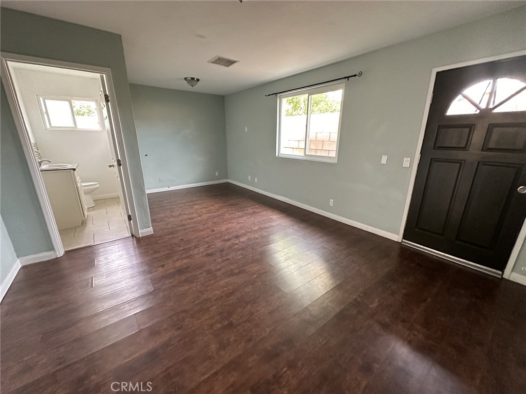 MLS #DW25251305 image #10