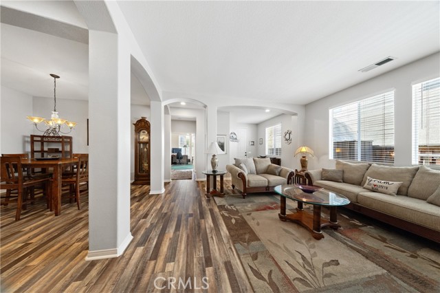 Detail Gallery Image 21 of 55 For 24050 Esmeralda Ct, Wildomar,  CA 92595 - 3 Beds | 3 Baths