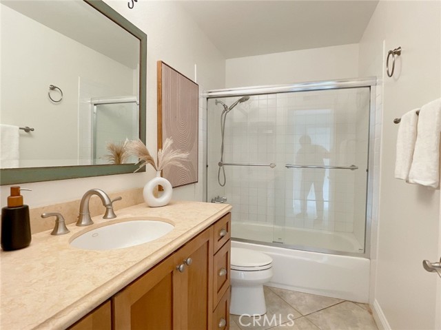 Photo #32: OC23181983 Listing 