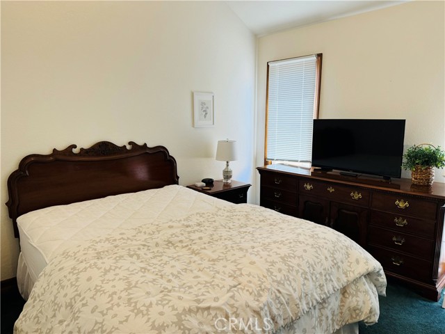 87 Rivo Alto Canal, Long Beach CA: https://media.crmls.org/medias/95e82d6f-f040-49cb-aa8c-b7f9ec9ad0c8.jpg