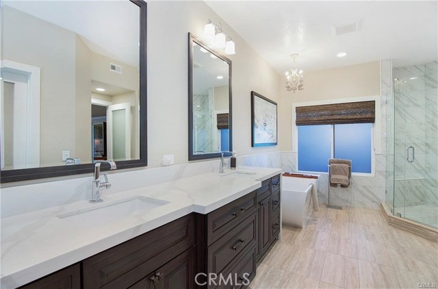 8 Toulon, Laguna Niguel CA: https://media.crmls.org/medias/95e82dd7-8ef9-465d-a201-33d0a30fdb85.jpg