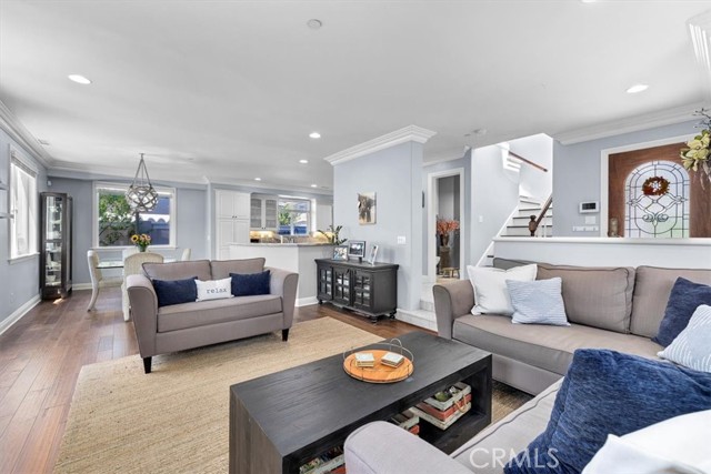 2010 Gates Avenue, Redondo Beach, California 90278, 4 Bedrooms Bedrooms, ,3 BathroomsBathrooms,Residential,Sold,Gates,SB22098892