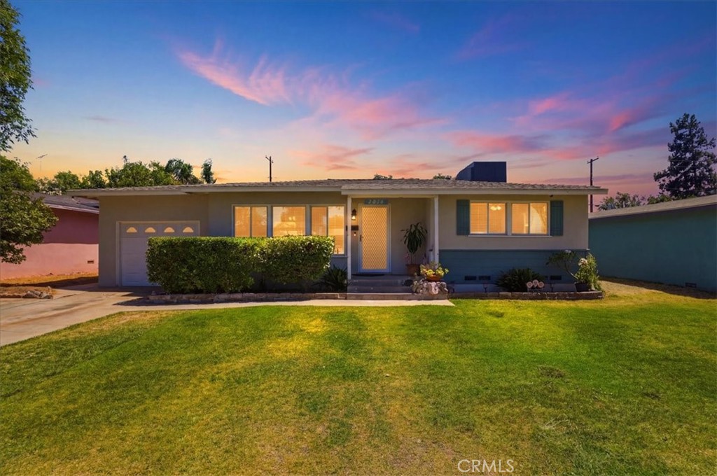 4816 Sunnyside