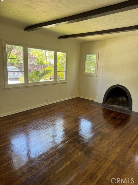 Detail Gallery Image 6 of 42 For 1960 Olive Way, Pasadena,  CA 91104 - 2 Beds | 1 Baths