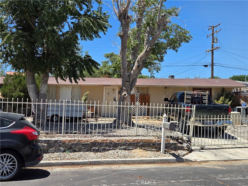 15524 Louise Street