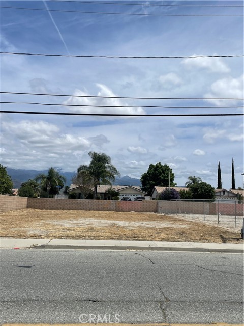 735 S Hewitt Street, San Jacinto, California 92583, ,Land,For Sale,735 S Hewitt Street,CRSW23072029