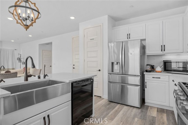 24717 Rockston Drive, Corona CA: https://media.crmls.org/medias/95ebfa0e-0b30-45b1-8768-98936d381f7d.jpg