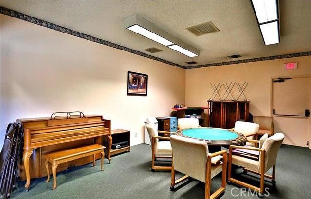 Detail Gallery Image 30 of 46 For 18601 Newland St #111,  Huntington Beach,  CA 92646 - 2 Beds | 2 Baths