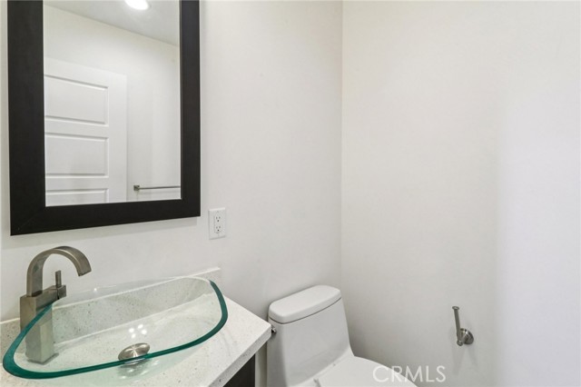 Detail Gallery Image 23 of 60 For 7887 Stylus, San Diego,  CA 92108 - 2 Beds | 2/1 Baths