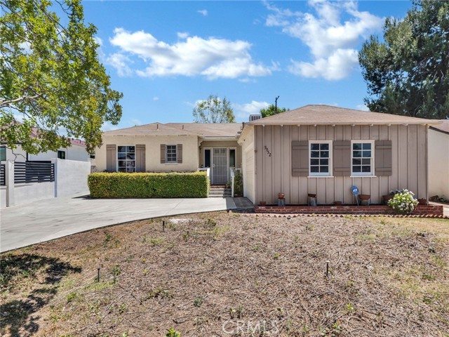 Detail Gallery Image 1 of 32 For 9952 Noble Ave, –,  CA 91345 - 4 Beds | 2 Baths