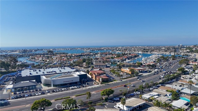 Detail Gallery Image 40 of 42 For 252 Mayflower Dr, Newport Beach,  CA 92660 - 2 Beds | 2 Baths