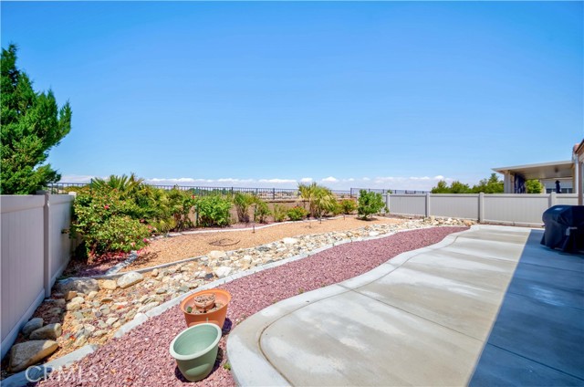 Detail Gallery Image 60 of 67 For 10668 Green Valley Rd, Apple Valley,  CA 92308 - 2 Beds | 2 Baths