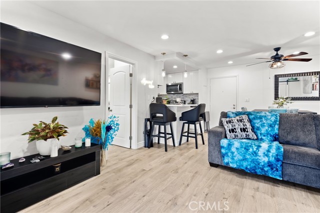 Detail Gallery Image 4 of 15 For 7740 Redlands St #G2087,  Playa Del Rey,  CA 90293 - 1 Beds | 1 Baths