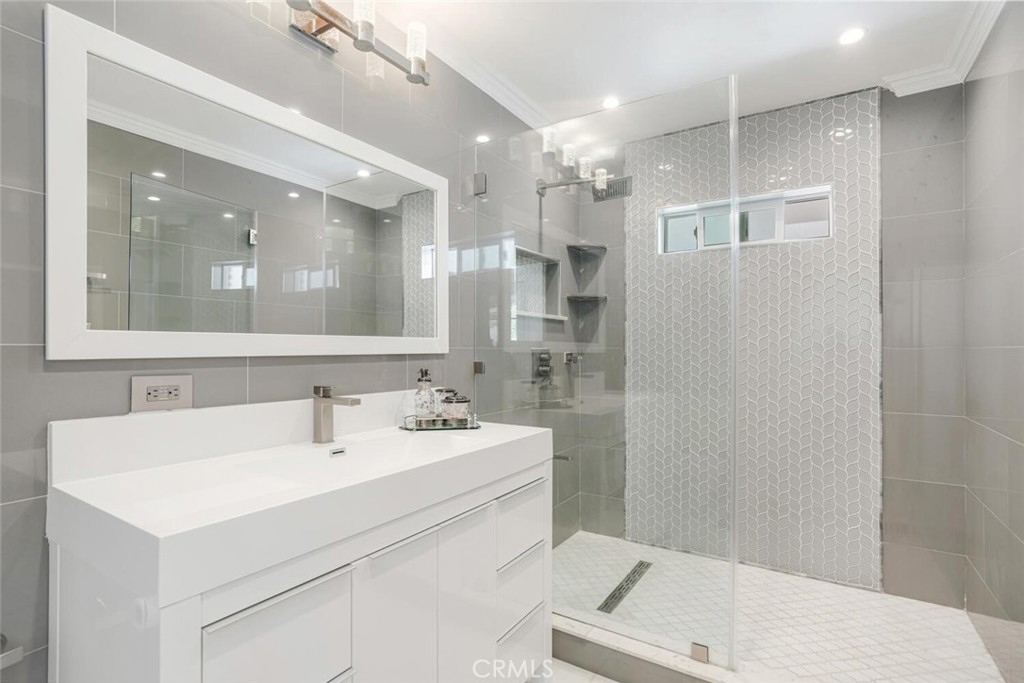 MLS #SR25274934 image #13