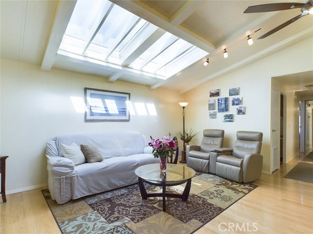 Detail Gallery Image 7 of 40 For 1008 Kerry Dr, San Luis Obispo,  CA 93405 - 3 Beds | 2 Baths