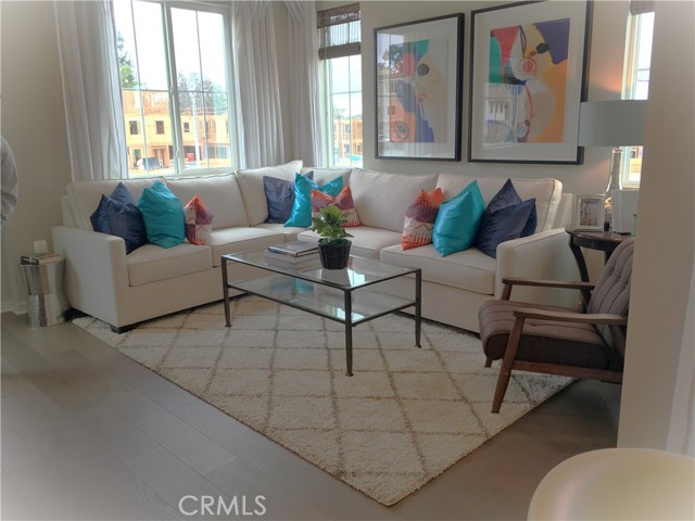 2709 Daybreak Lane, Pomona CA: https://media.crmls.org/medias/95eea7bc-5624-4f8a-9fa7-9b58bb2b9046.jpg