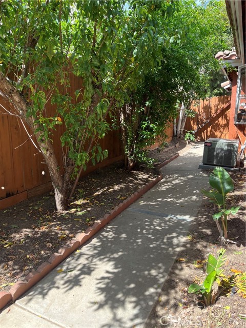 32730 Royal Oak Lane, Lake Elsinore CA: https://media.crmls.org/medias/95ef20c8-b1f6-4e68-bab3-df12550d4fcc.jpg