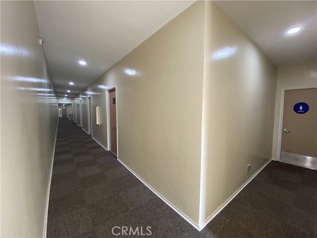 2100 N Sepulveda Boulevard, Manhattan Beach, California 90266, ,Commercial Lease,For Rent,2100 N Sepulveda Boulevard,CRSB25085404