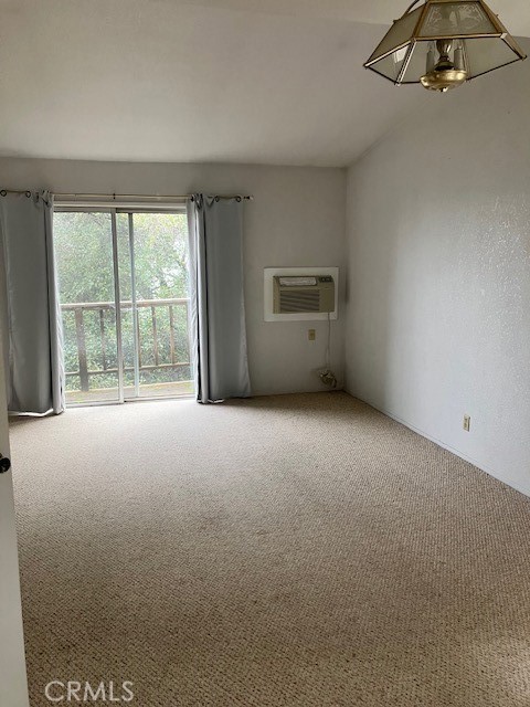 8294 N Heights, Kelseyville CA: https://media.crmls.org/medias/95ef9d21-cfdb-44a3-8b48-eb0874f7d980.jpg