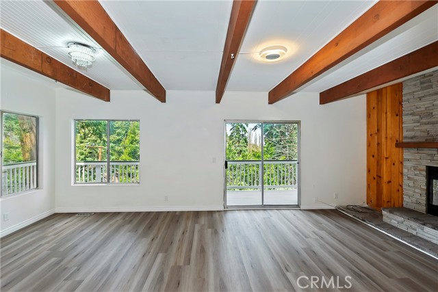 Detail Gallery Image 7 of 41 For 835 Lake Dr, Lake Arrowhead,  CA 92352 - 3 Beds | 2 Baths