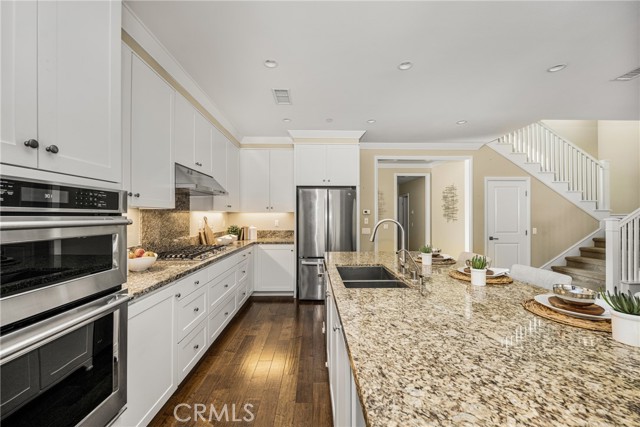 Detail Gallery Image 11 of 41 For 112 Mangrove Banks, Irvine,  CA 92620 - 4 Beds | 3 Baths