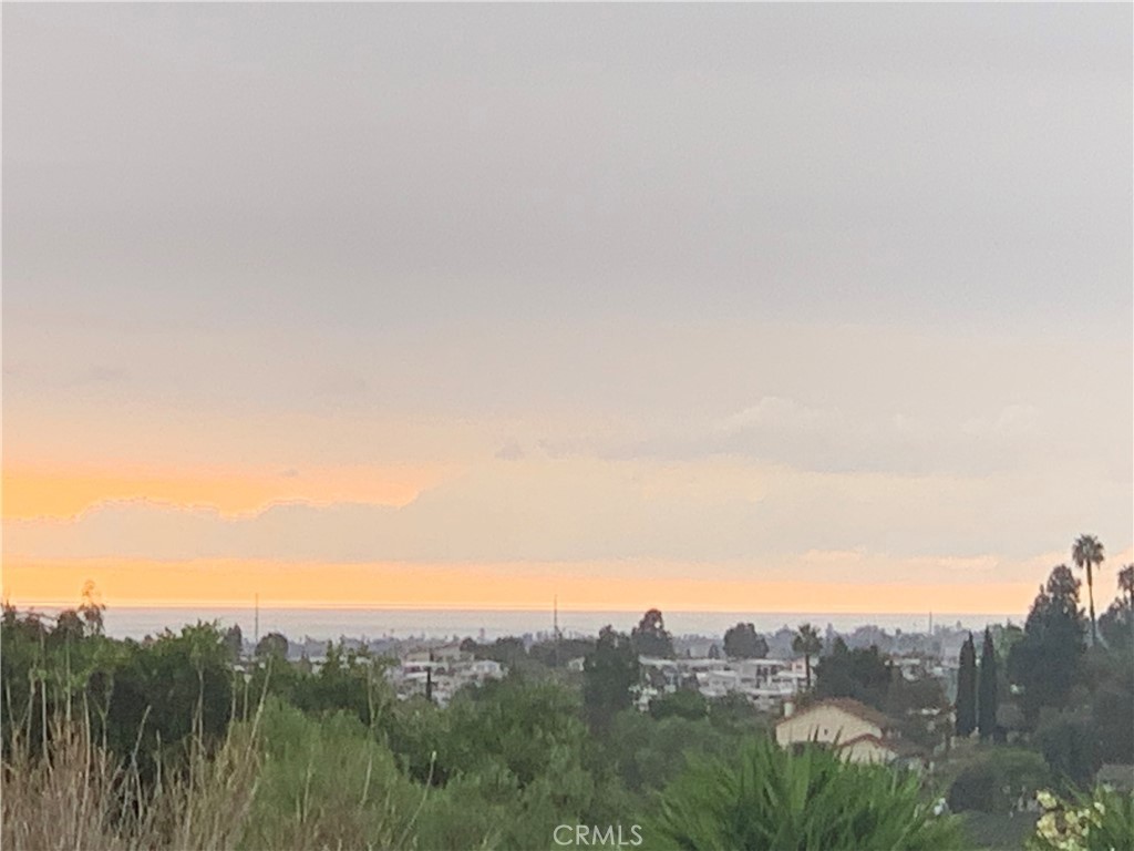 1355 Hedionda Avenue, Vista, CA 92081