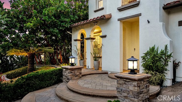 33 Via Armilla, San Clemente CA: https://media.crmls.org/medias/95f17e45-573f-4348-b047-75d29ed4f666.jpg
