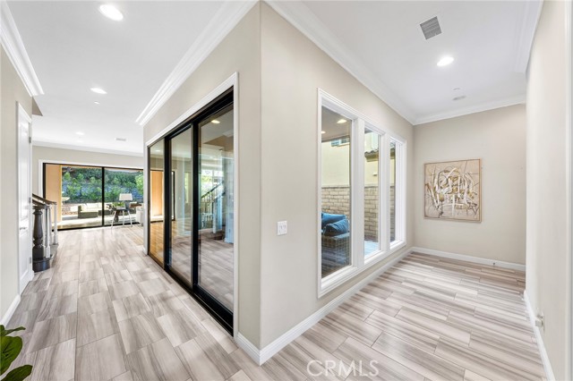 Detail Gallery Image 4 of 46 For 11 Goldenrod, Lake Forest,  CA 92630 - 4 Beds | 4/1 Baths
