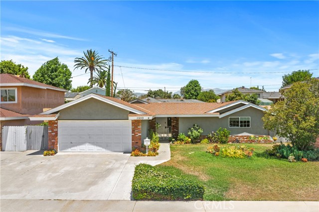 1533 E Adams Park Dr, Covina, CA 91724