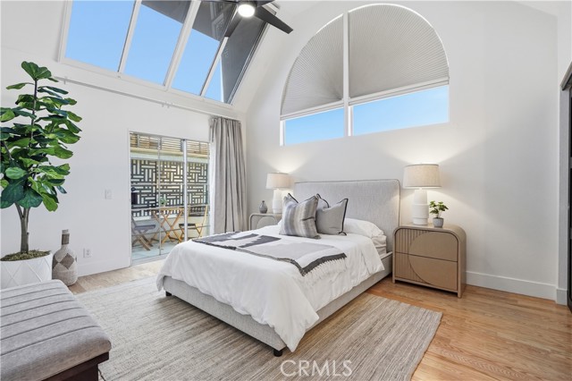 Image 9 of 26 For 2364 Duane Street 5